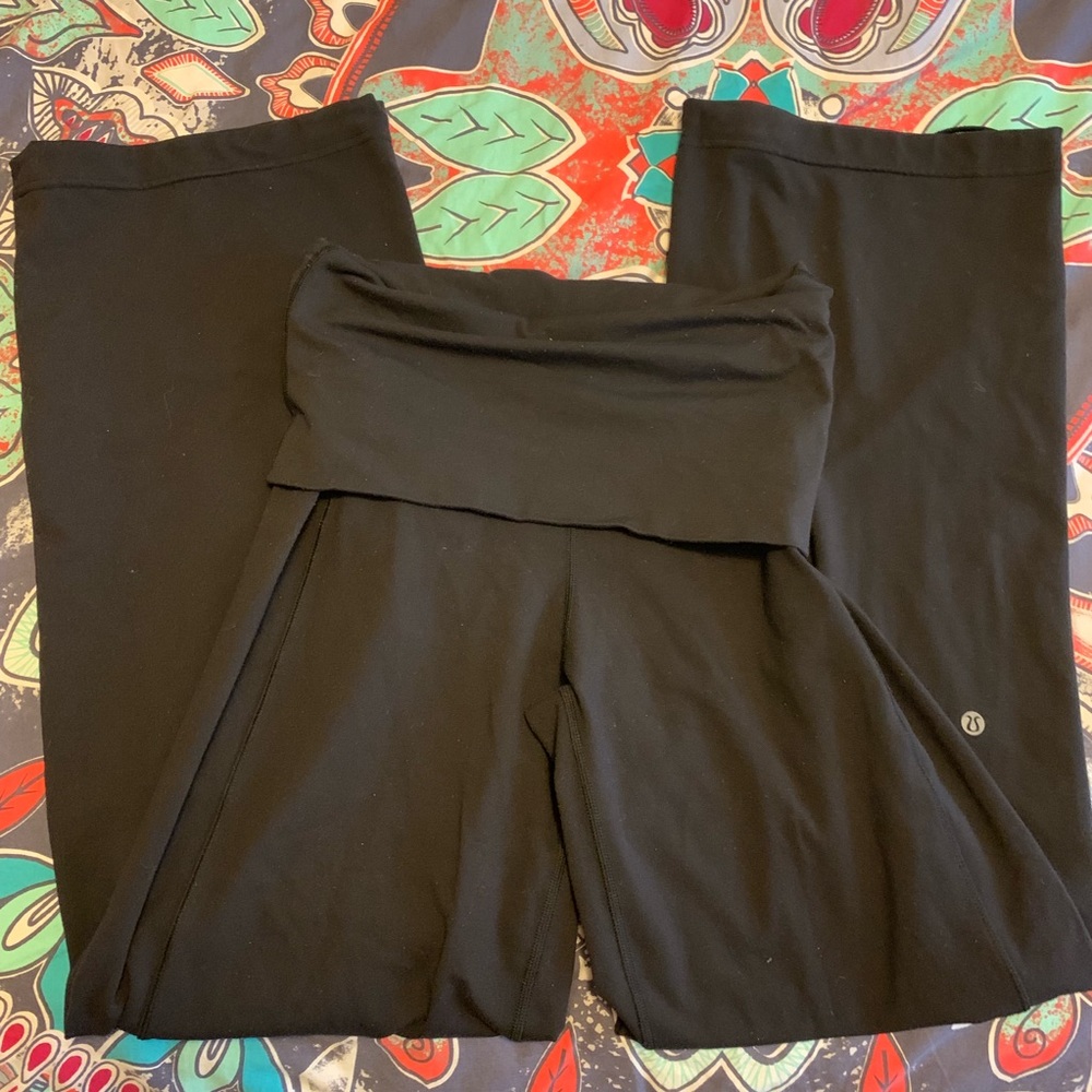 Lululemon yoga pants
